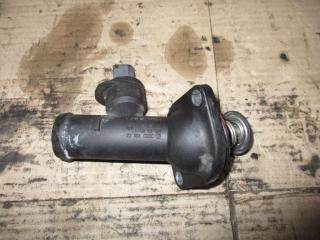 корпус термостата Volkswagen Passat B6 2008, 2.0 л., TDi, BMP, дизель, МКПП, черный, универсал, полный привод, 03L121121A