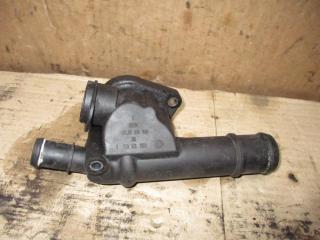 фланец (тройник) системы охлаждения Volkswagen Passat B6 2008, 2.0 л., TDi, BMP, дизель, МКПП, черный, универсал, полный привод, 03G121132B