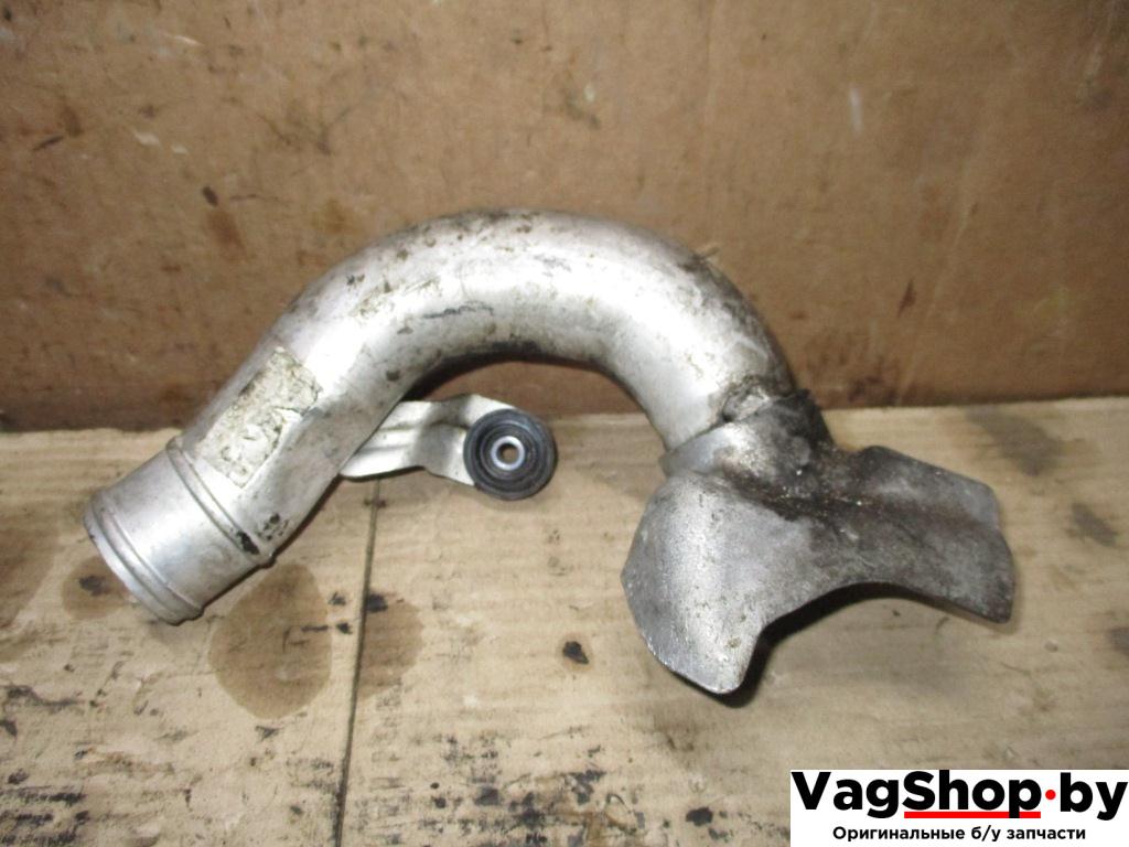 воздуховод Volkswagen Passat B6 2008, 2.0 л., TDi, BMP, дизель, МКПП, черный, универсал, полный привод, 3C0129565B - фото №1