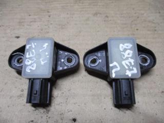 датчик удара Volkswagen Passat B6 2008, 2.0 л., TDi, BMP, дизель, МКПП, черный, универсал, полный привод, 5N0959354