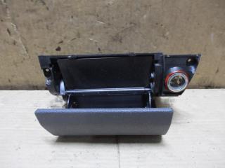 пепельница Volkswagen Touran 1 поколение 2004, 2.0 л., TDi, BKD, дизель, АКПП, серебро, минивэн, передний привод, 1T1857961