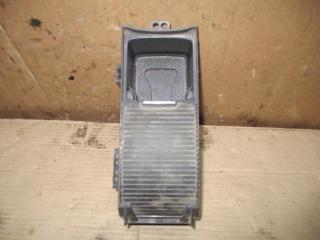 бардачок Volkswagen Golf Plus 1 поколение 2007, 1.9 л., TDi, BLS, дизель, МКПП, серебро, хетчбэк 5 дв., передний привод, 5M0862534D