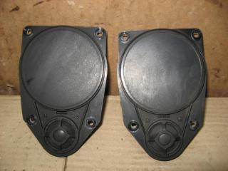 динамик высокочастотный (пищалка) Volkswagen Touran 2 2011, 2.0 л., TDi, CFJ, дизель, АКПП, черный, минивэн, передний привод, 1T0035411S