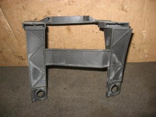 крепление фары правой Volkswagen Transporter T5 2007, 2.5 л., TDi, BNZ, дизель, АКПП, красный, передний привод, 1301329422