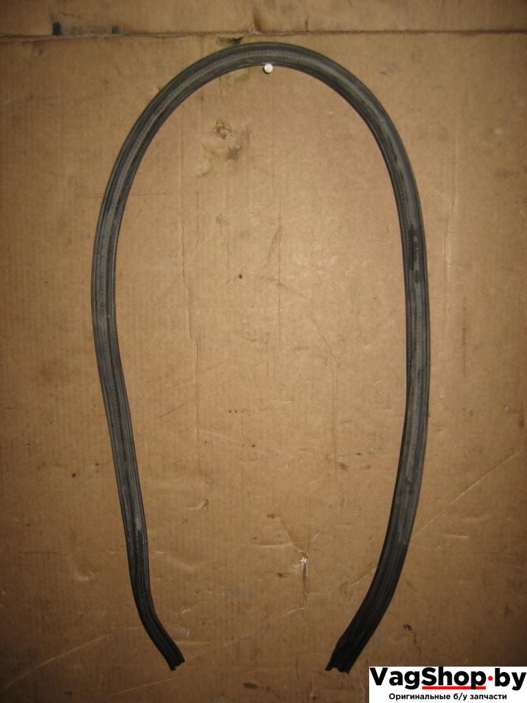 уплотнитель Volkswagen Caravelle 5 2006, 2.5 л., TDi, AXD, дизель, МКПП, красный, минивэн, передний привод, 7H0823737B - фото №1