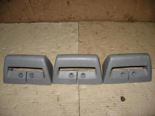 накладка декоративная Volkswagen Caravelle 5 2006, 2.5 л., TDi, AXD, дизель, МКПП, красный, минивэн, передний привод, 7H0882635B