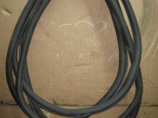 уплотнитель Volkswagen Touareg 1 поколение [рестайлинг] 2008, 3.0 л., TDi, CAS, дизель, АКПП, черный, внедорожник 5 дв., полный привод, 7L6867367G
