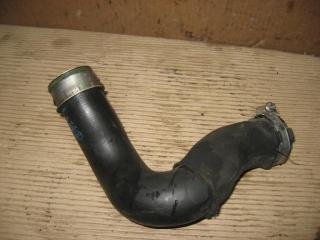 патрубок интеркулера Volkswagen Touareg 1 поколение [рестайлинг] 2008, 3.0 л., TDi, CAS, дизель, АКПП, черный, внедорожник 5 дв., полный привод, 7L6145738A