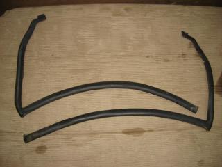 уплотнитель Volkswagen Touareg 1 поколение [рестайлинг] 2008, 3.0 л., TDi, CAS, дизель, АКПП, черный, внедорожник 5 дв., полный привод, 7L0839761D, 7L0839762D