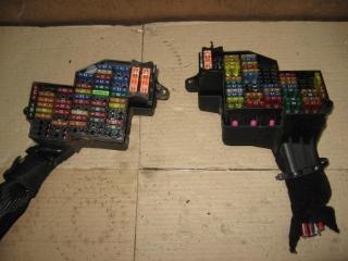 блок предохранителей Volkswagen Touareg 1 поколение 2004, 4.2 л., i, AXQ, бензин, АКПП, белый, внедорожник 5 дв., полный привод, 7L0941824, 7L0941824A