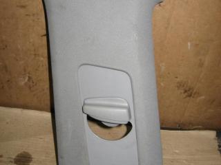 обшивка стойки задней правой Volkswagen Touareg 1 поколение 2004, 4.2 л., i, AXQ, бензин, АКПП, белый, внедорожник 5 дв., полный привод, 7L6867242