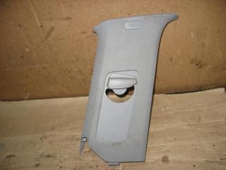 обшивка стойки задней левой Volkswagen Touareg 1 поколение 2004, 4.2 л., i, AXQ, бензин, АКПП, белый, внедорожник 5 дв., полный привод, 7L6867241