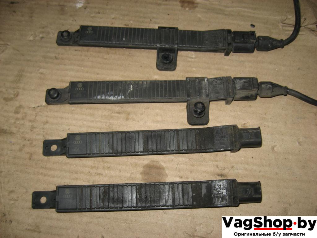 датчик давления в шине Volkswagen Touareg 1 поколение 2004, 4.2 л., i, AXQ, бензин, АКПП, белый, внедорожник 5 дв., полный привод, 4D0907277 - фото №1