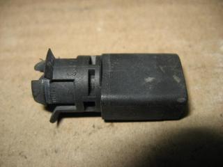 датчик температуры Volkswagen Touareg 1 поколение 2004, 4.2 л., i, AXQ, бензин, АКПП, белый, внедорожник 5 дв., полный привод, 1J0919379A