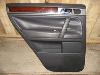 обшивка двери задняя левая Volkswagen Touareg 1 поколение 2004, 4.2 л., i, AXQ, бензин, АКПП, белый, внедорожник 5 дв., полный привод