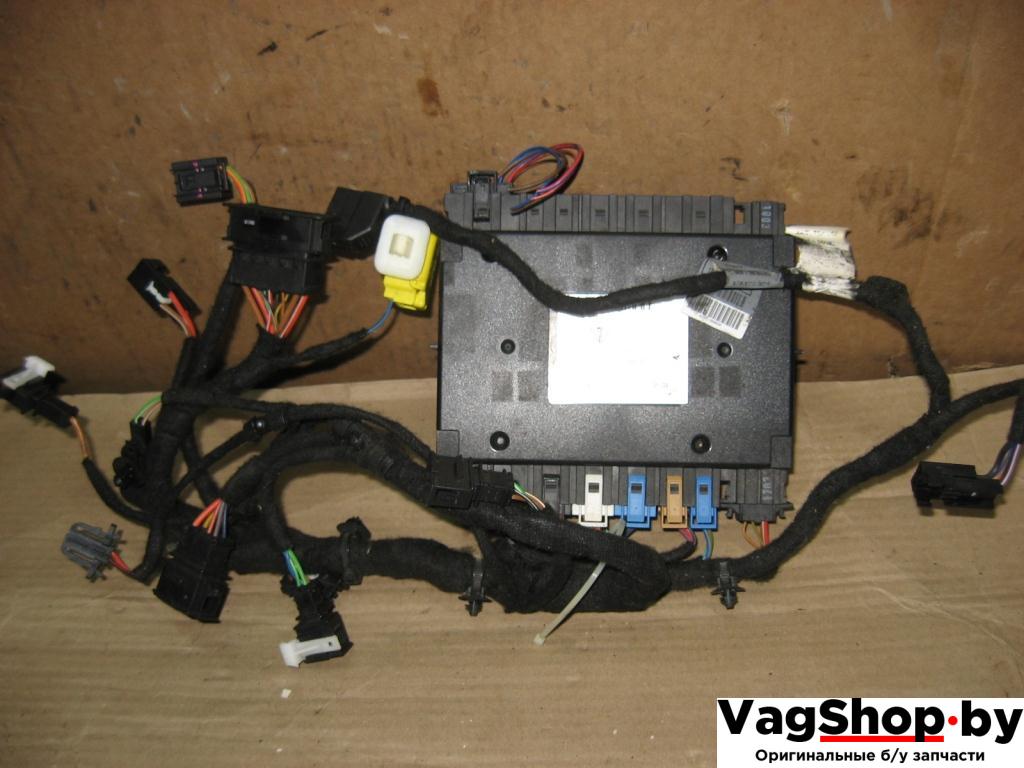 блок управления сиденьем Volkswagen Touareg 1 поколение 2004, 4.2 л., i, AXQ, бензин, АКПП, белый, внедорожник 5 дв., полный привод, 7L0959760 - фото №1