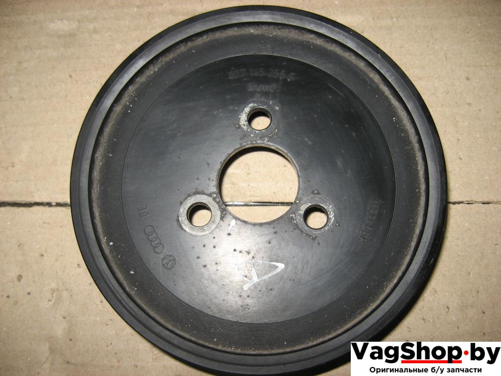 шкив насоса гидроусилителя Volkswagen Touareg 1 поколение 2004, 4.2 л., i, AXQ, бензин, АКПП, белый, внедорожник 5 дв., полный привод, 077145255G - фото №1