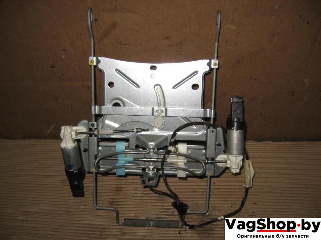 моторчик регулировки сиденья Audi Q7 4L 2007, 3.0 л., TDi, BUG, дизель, АКПП, серый, внедорожник 5 дв., полный привод - фото №1