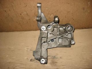 кронштейн гидроусилителя Audi Q7 4L 2007, 3.0 л., TDi, BUG, дизель, АКПП, серый, внедорожник 5 дв., полный привод, 059145169AA