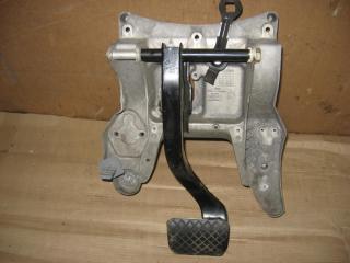 педаль тормоза Audi Q7 4L 2007, 3.0 л., TDi, BUG, дизель, АКПП, серый, внедорожник 5 дв., полный привод, 7L0723142B, 7L0723117, 7L8723031