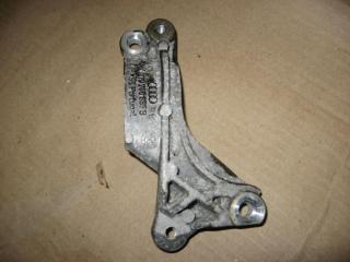 кронштейн компрессора кондиционера Audi A6 4F/C6 2007, 4.2 л., FSI, BVJ, бензин, АКПП, синий темный, седан, полный привод, 079260885B