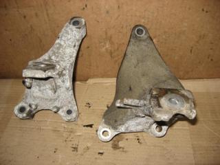 кронштейн двигателя Audi A6 4F/C6 2007, 4.2 л., FSI, BVJ, бензин, АКПП, синий темный, седан, полный привод, 4F0199307AE, 4F0199308AF