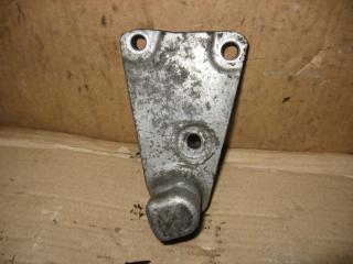 кронштейн двигателя Audi A6 4F/C6 2007, 4.2 л., FSI, BVJ, бензин, АКПП, синий темный, седан, полный привод, 4F0199343R