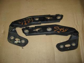 петля капота Audi A6 4F/C6 2007, 4.2 л., FSI, BVJ, бензин, АКПП, синий темный, седан, полный привод, 4F0823301, 4F0823302