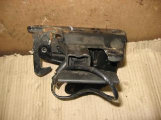 замок капота Audi A6 4F/C6 2007, 4.2 л., FSI, BVJ, бензин, АКПП, синий темный, седан, полный привод, 4F0823509A, 4F0823480A