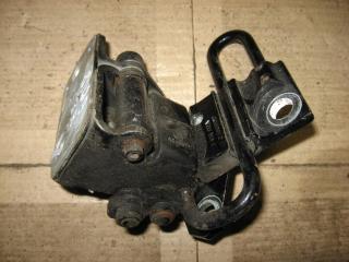 петля двери Volkswagen Passat B6 2009, 1.4 л., TSI, бензин, газ, АКПП, черный, универсал, передний привод