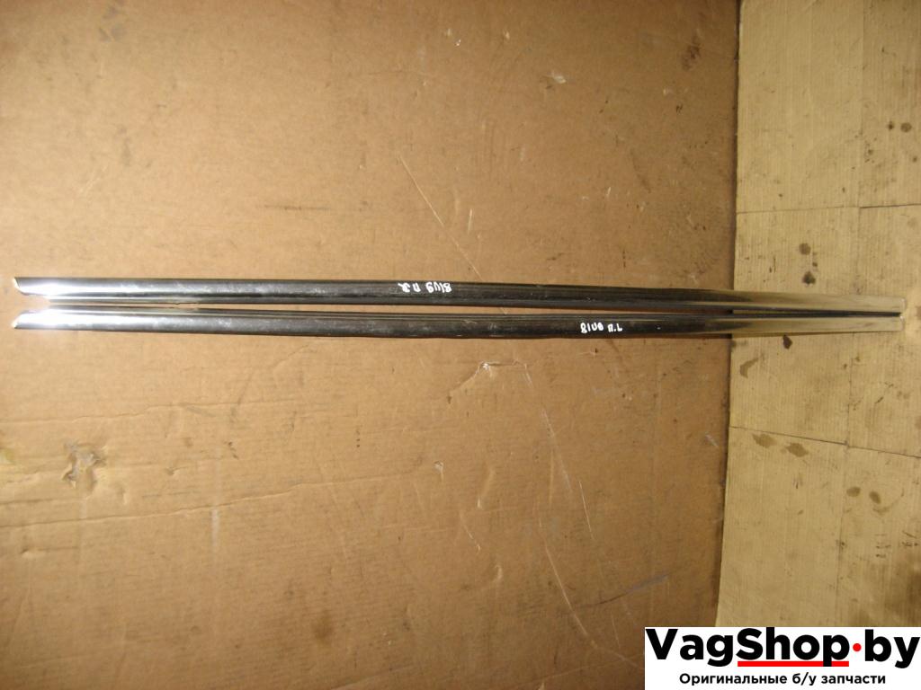 уплотнитель Volkswagen Passat B6 2009, 1.4 л., TSI, бензин, газ, АКПП, черный, универсал, передний привод - фото №1