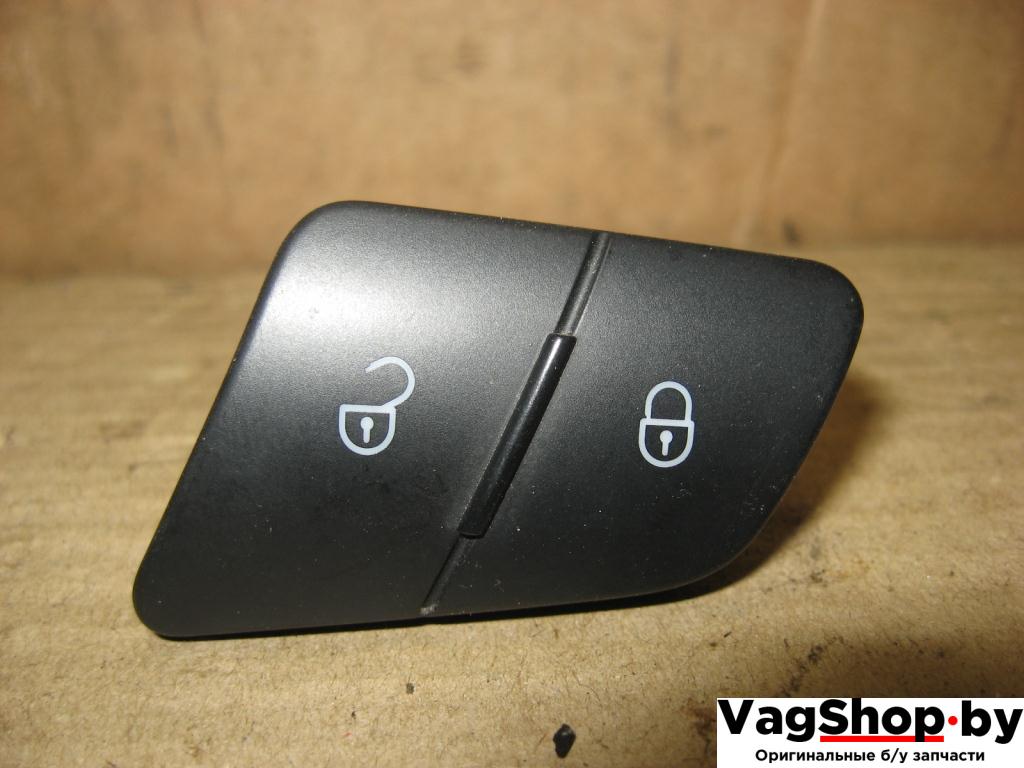 кнопка центрального замка Volkswagen Passat B6 2009, 1.4 л., TSI, бензин, газ, АКПП, черный, универсал, передний привод, 3C0962125B - фото №1