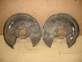 защитный кожух тормозного механизма Volkswagen Passat B6 2008, 1.8 л., TSI, BZB, бензин, МКПП, серый, универсал, передний привод, 5N0615611C, 5N0615612C