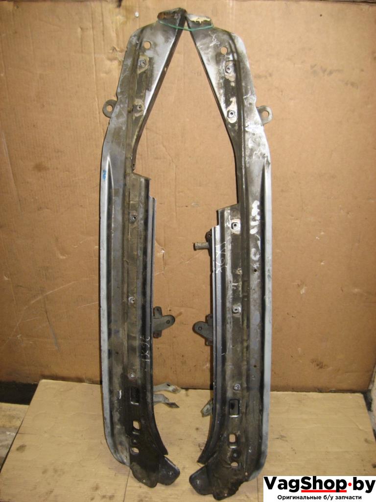 крепление ( кронштейн ) крыла Volkswagen Touareg 1 поколение 2005, 2.5 л., TDi, BAC, дизель, АКПП, серый, внедорожник 5 дв., полный привод, 7L6805175D - фото №1