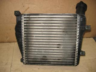 интеркулер Volkswagen Touareg 1 поколение 2005, 2.5 л., TDi, BAC, дизель, АКПП, серый, внедорожник 5 дв., полный привод, 7L0145803A
