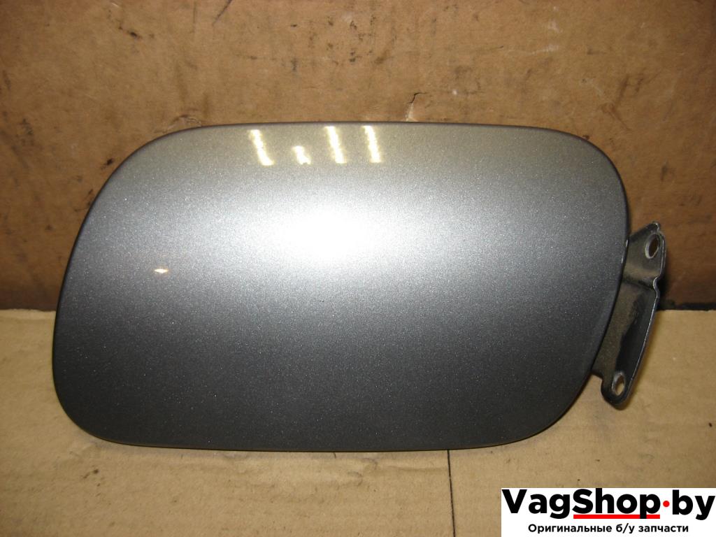 лючок топливного бака Volkswagen Touareg 1 поколение 2005, 2.5 л., TDi, BAC, дизель, АКПП, серый, внедорожник 5 дв., полный привод, 7L6809905B - фото №1