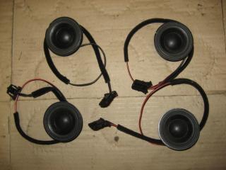 динамик высокочастотный (пищалка) Volkswagen Touareg 1 поколение 2005, 2.5 л., TDi, BAC, дизель, АКПП, серый, внедорожник 5 дв., полный привод, 7L6035415