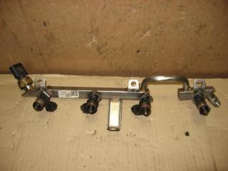 топливная рампа Volkswagen Passat B6 2010, 1.4 л., TSI, бензин, газ, МКПП, черный, универсал, передний привод, 03C906051A, 03C133317A