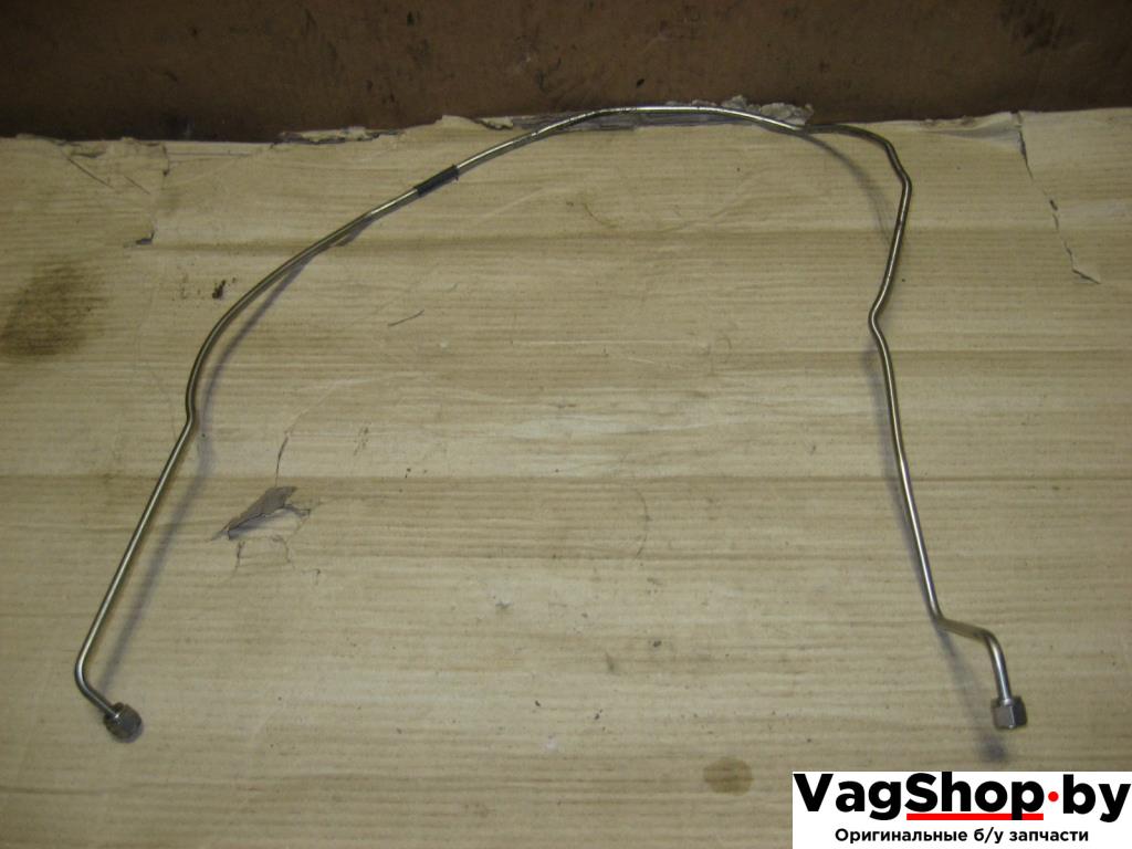 трубка топливная Volkswagen Passat B6 2010, 1.4 л., TSI, бензин, газ, МКПП, черный, универсал, передний привод - фото №1