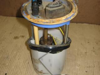 насос топливный Volkswagen Passat B6 2010, 1.4 л., TSI, бензин, газ, МКПП, черный, универсал, передний привод, 1K0919051CL