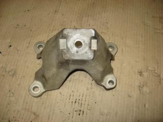 кронштейн двигателя Audi A6 4F/C6 2006, 3.2 л., FSI, AUK, бензин, АКПП, черный, универсал, полный привод, 4F0199308N, 4F0199307M