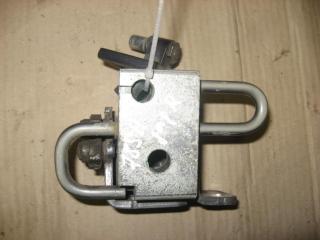 петля двери Volkswagen Golf Plus 1 поколение 2008, 1.9 л., TDi, BLS, дизель, МКПП, серый, хетчбэк 5 дв., передний привод