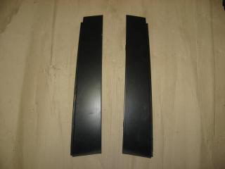 молдинг (накладка кузовная) Volkswagen Golf Plus 1 поколение 2008, 1.9 л., TDi, BLS, дизель, МКПП, серый, хетчбэк 5 дв., передний привод