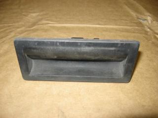 ручка открывания багажника Volkswagen Golf 6 поколение 2010, 1.4 л., TSI, CAX, бензин, МКПП, серебро, универсал, передний привод, 5N0827566