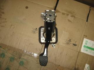 педаль тормоза Volkswagen Golf 6 поколение 2010, 1.4 л., TSI, CAX, бензин, МКПП, серебро, универсал, передний привод, 1K1721117H