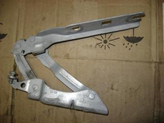 петля капота Volkswagen Golf 6 поколение 2010, 1.4 л., TSI, CAX, бензин, МКПП, серебро, универсал, передний привод, 5K0823301B