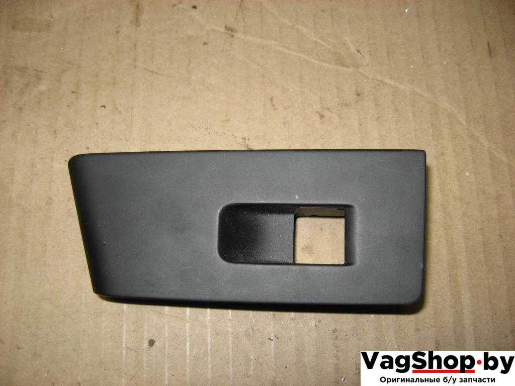 накладка декоративная Volkswagen Passat B7 2011, 2.0 л., TDi, CFG, дизель, АКПП, серебро, универсал, полный привод, 3AA868750 - фото №1