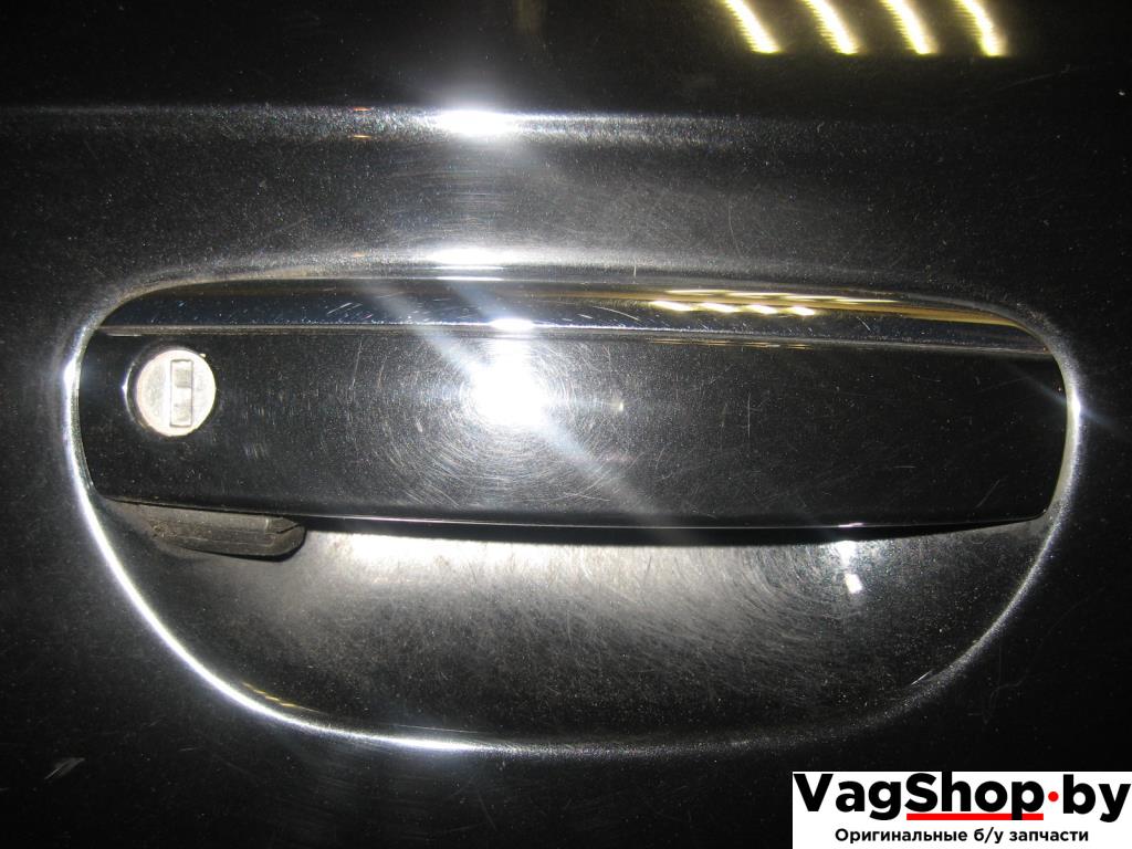 ручка наружная передняя правая Audi A6 4F/C6 2006, 3.2 л., FSI, AUK, бензин, АКПП, черный, универсал, полный привод - фото №1