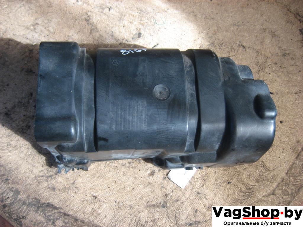 защита двигателя Volkswagen Passat B6 2010, 1.4 л., TSI, бензин, газ, АКПП, белый, универсал, передний привод, 03C103502L - фото №1