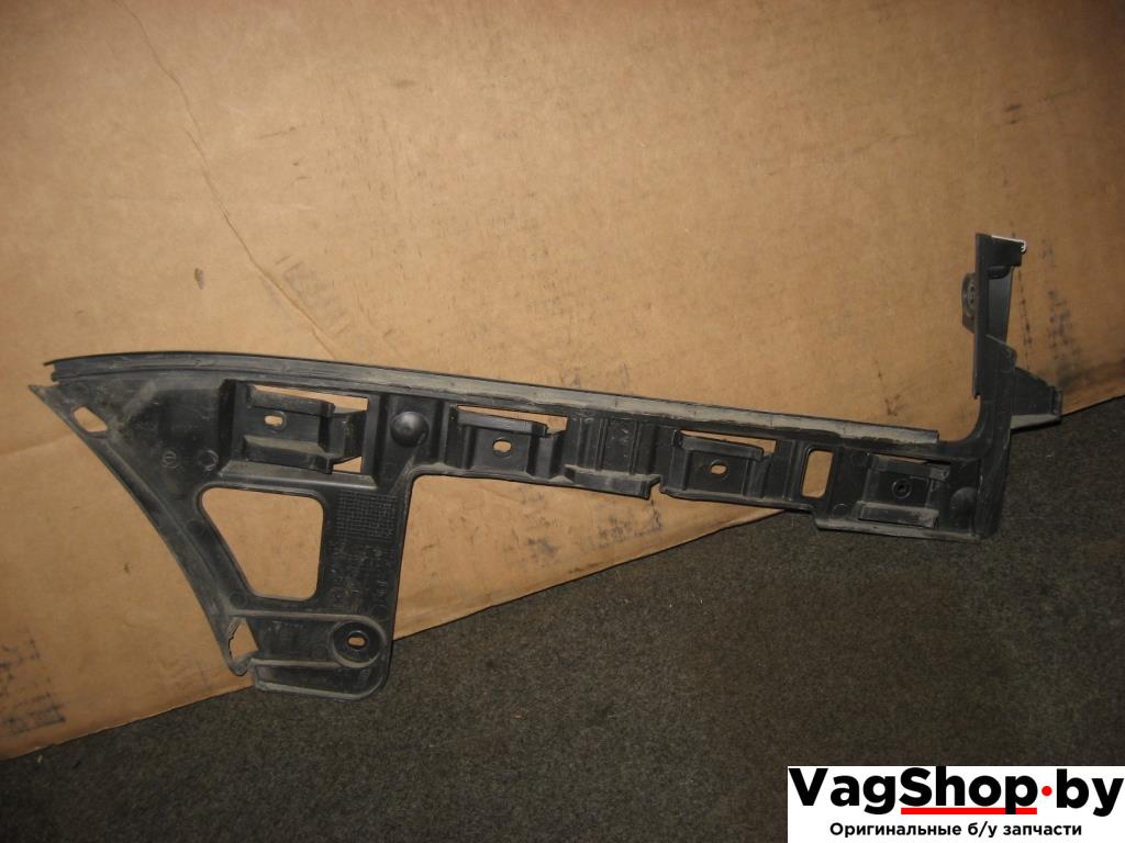 Крепление бампера заднего Volkswagen Passat B6 2010, 1.4 л., TSI, бензин, газ, АКПП, белый, универсал, передний привод, 3C9807393, 3C9807394 - фото №1